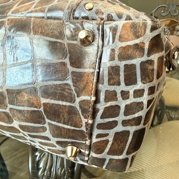 Elaine Turner Brown Croc-Embossed Satchel with Gold Hardware - Picture 5 of 10